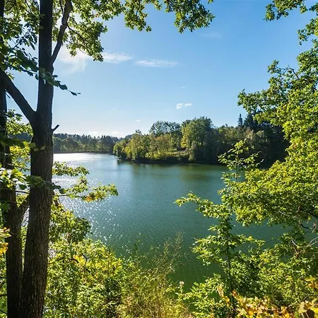 Le Refuge Des Etoiles - River View, Balcony & Pellet Stove Apartment *